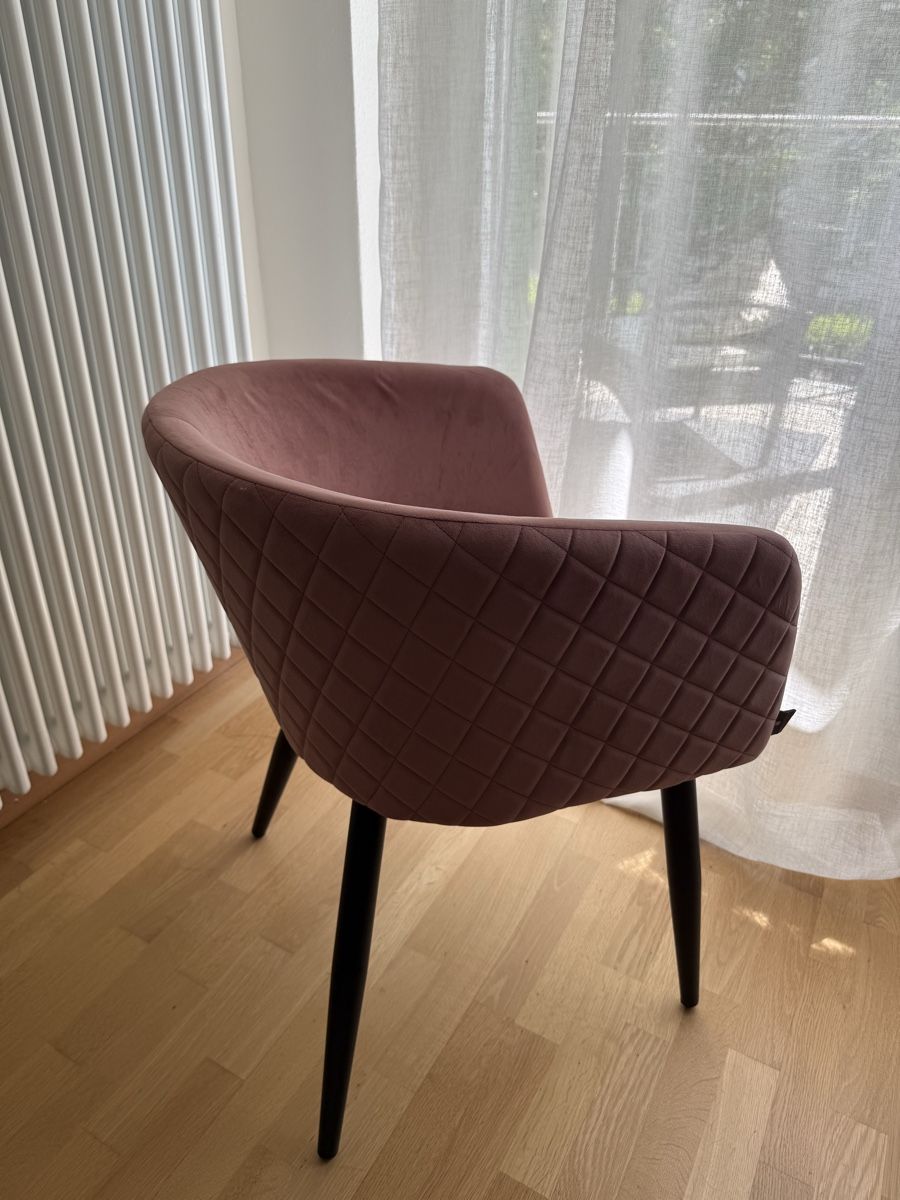 Poltrone: Retro-Chic: Sessel / Esszimmerstuhl in Altrosa Samt – Usato da Zürich venduto da voj_r78b