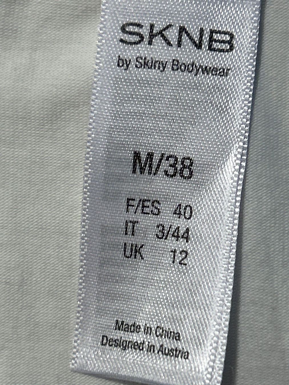 Autres dessous: Body weiss von SKNB Gr. M – D'occasion à Brunnen par Nala2929 8