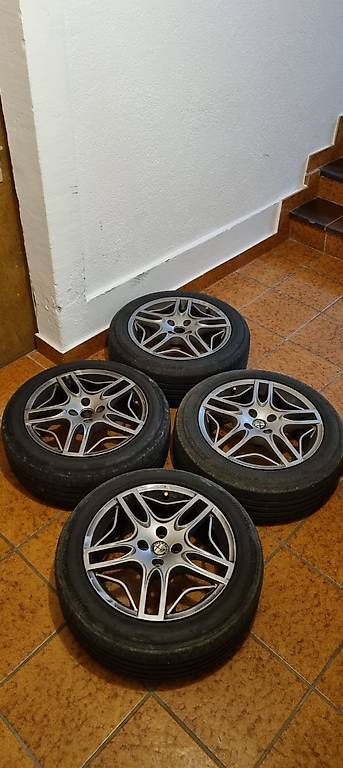 Pneumatici & Ruote complete: Alfa Romeo MiTo Kompletträder – Usato da Oberuzwil venduto da sam_l6bb