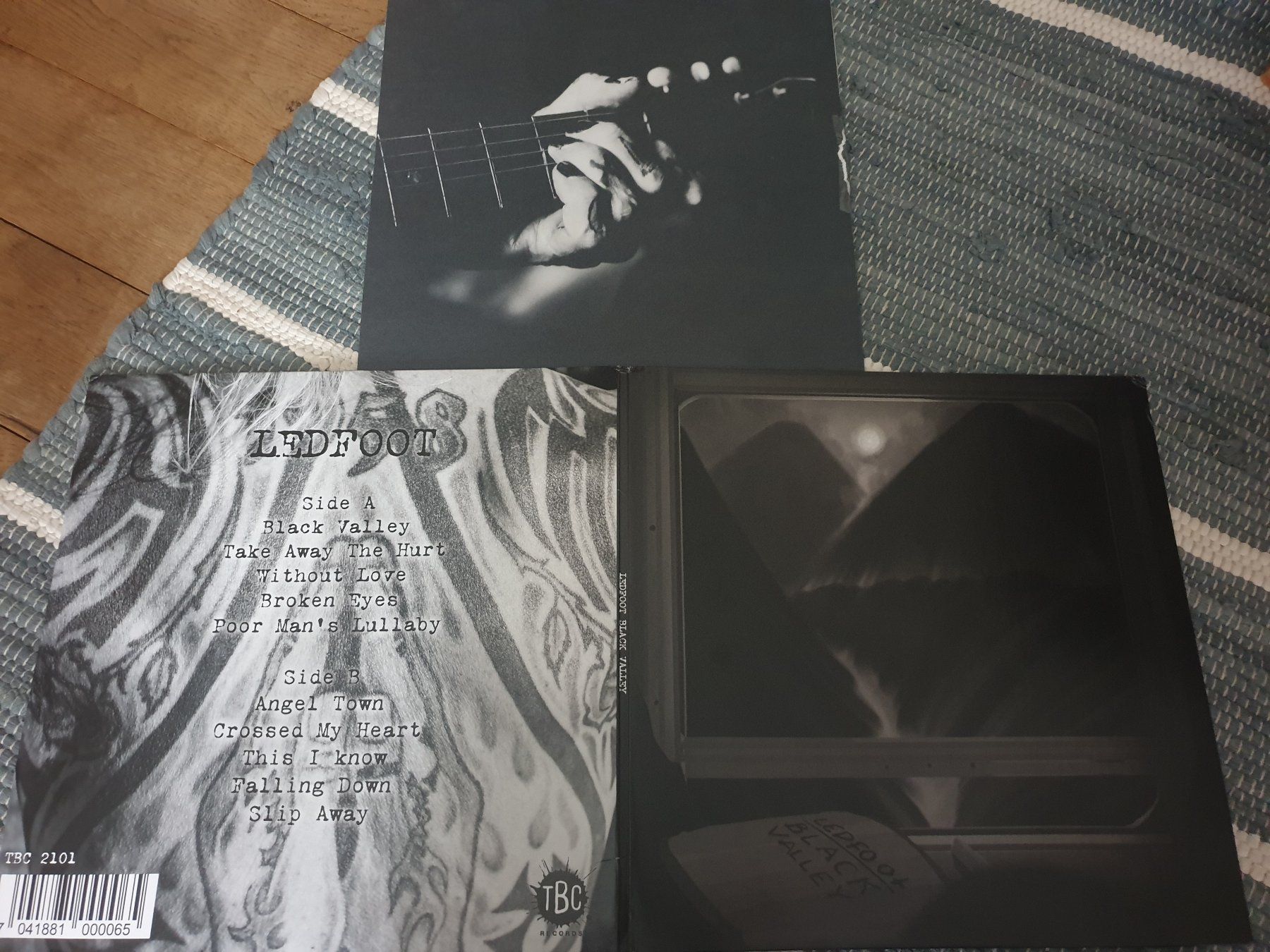 Schallplatten: Ledfoot – Black Valley – Gebraucht aus zürich von ultraviolet