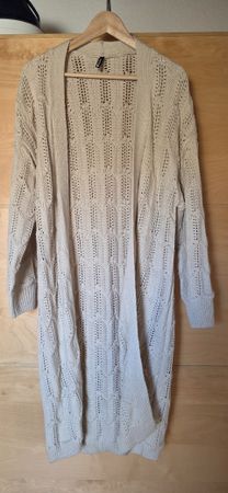 Lange Strickjacke