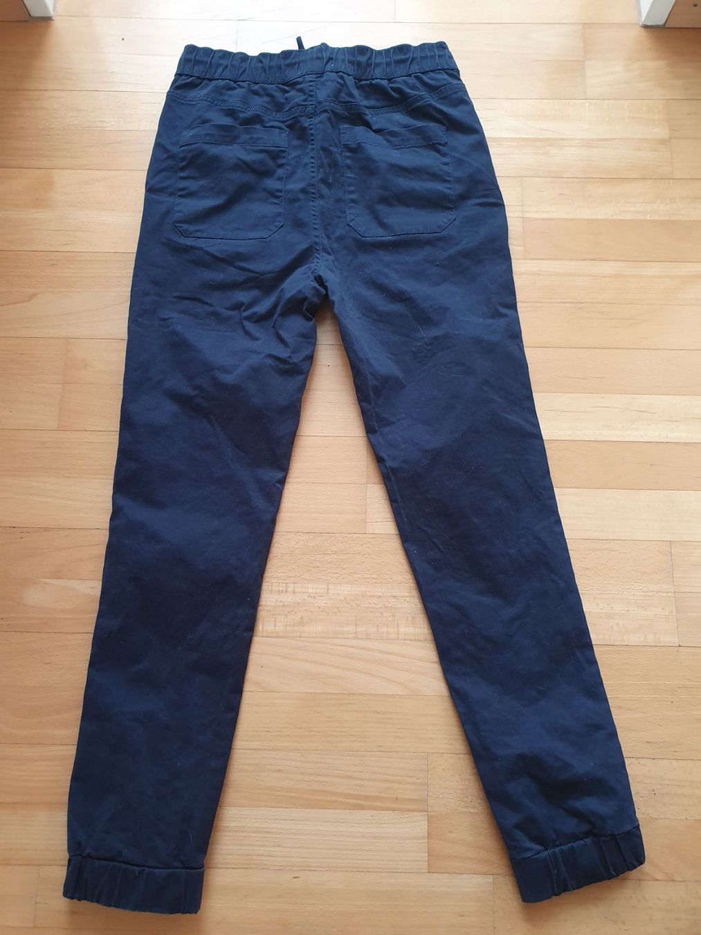 Only Hosen: Hose Only & Sons blau mit Bündchen Small – Gebraucht aus Kloten von Hektor44 1