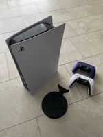 Sony PlayStation 5 + 2 Original-Controller