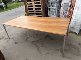schöne grosse Klapptische 220x110xH72cm, 6 Stk inkl Wagen
