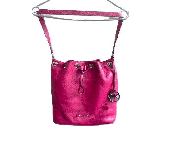 Michael Kors Borse da donna: MICHAEL KORS MK Leder Beutel Tasche magenta/silber gepflegt – Usato da Basel venduto da FRAU.ZAUBER.MOND