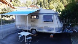 Kompakter Familien-Wohnwagen TEC 450 K (MfK 2025) mit Mover