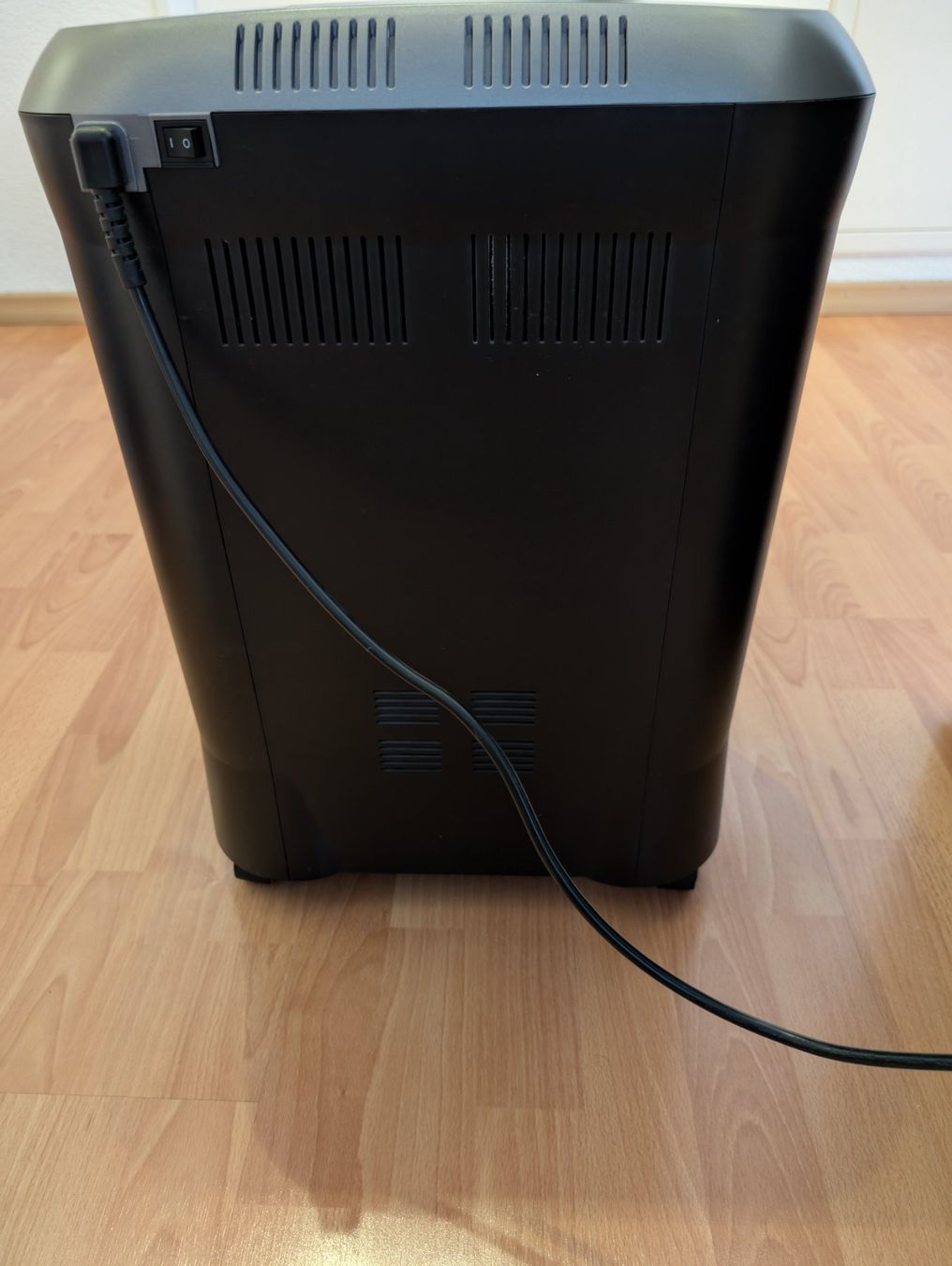 Fellowes Distruggi documenti: Aktenvernichter Fellowes 73Ci – Usato da Buchs ZH venduto da nudle10 9