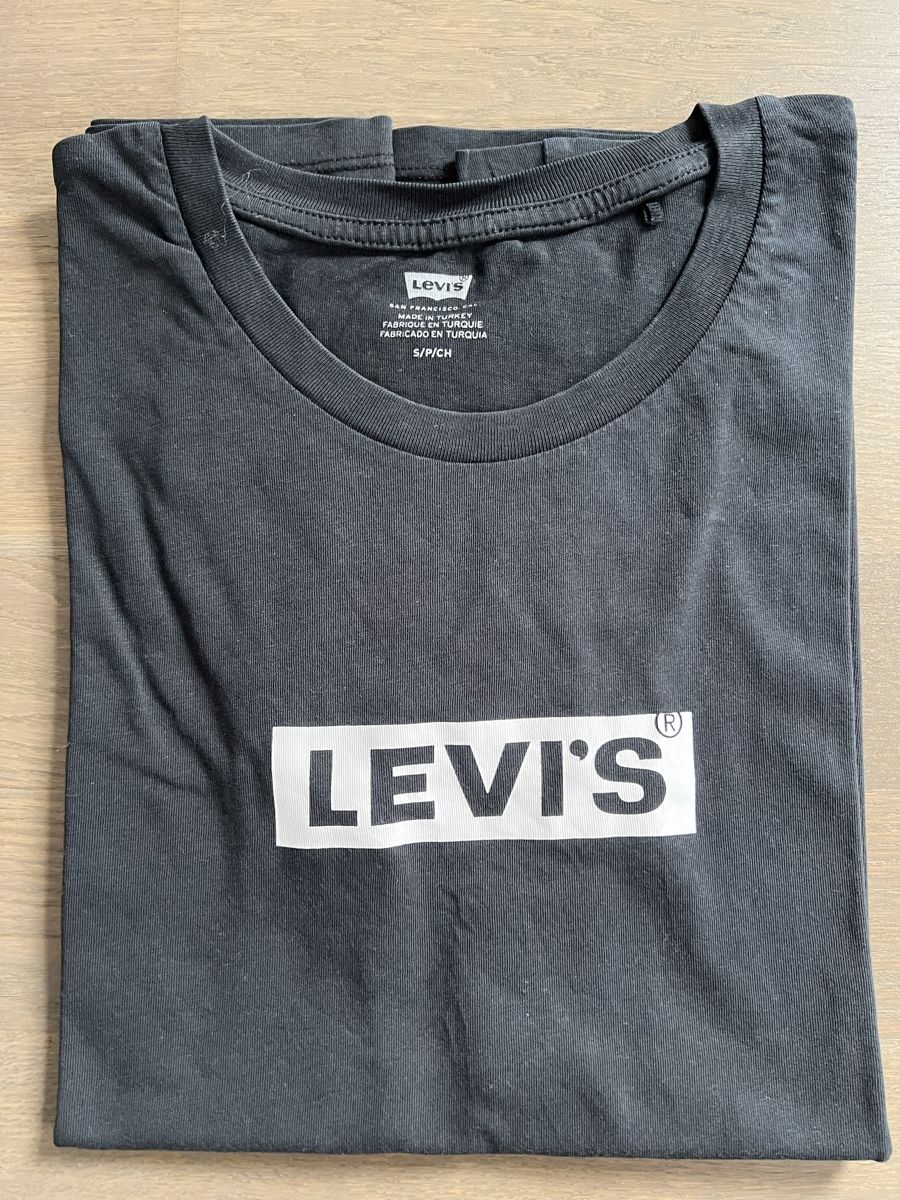Levi's T-shirt: Levi's T-Shirt – Usato da Kriens venduto da Krienserin_T 2