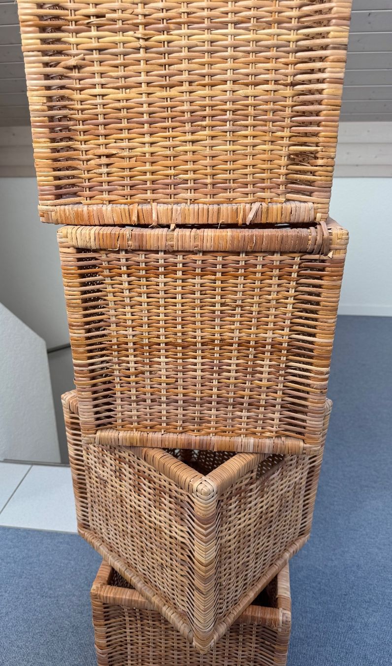 Ikea Scaffali: Gestell Ikea – Usato da Kerzers venduto da sydney04 4