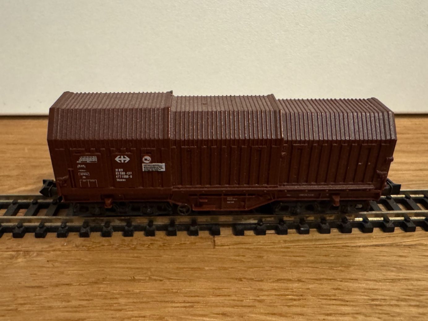 Roco Modelleisenbahnen: Roco 25136 SBB Teleskophaubenwagen – Neu (gemäss Beschreibung) aus Schlierbach von Look8