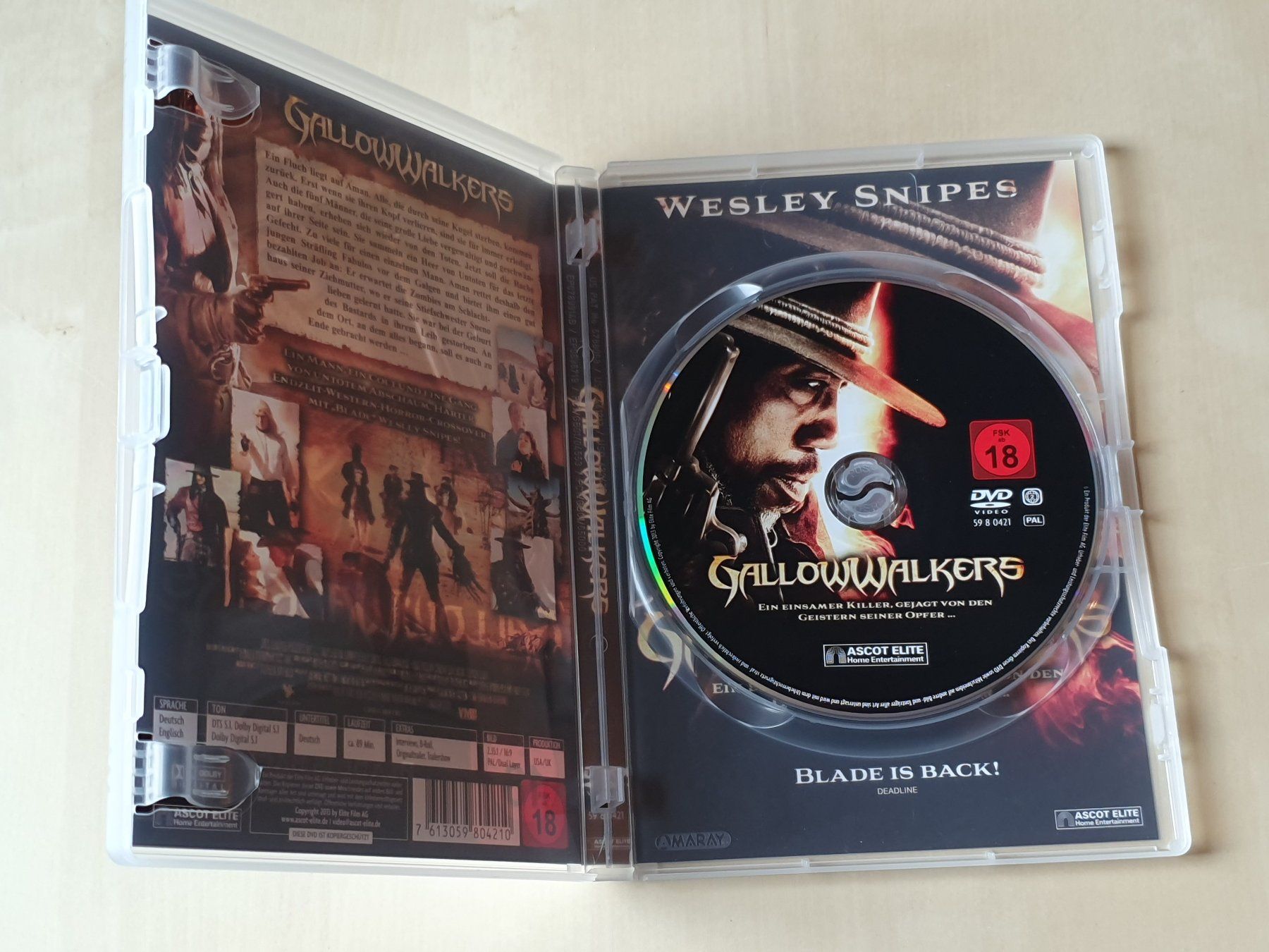 Tous les DVDs: Gallowwalkers – D'occasion à Stansstad par collectorsshop 2