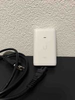 Ubiquiti PoE+ Adapter 30W Gigabit (U-POE-at)