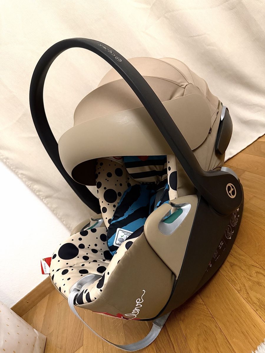 Cybex Sièges auto: Cosy Cybex cloud i-Size – D'occasion à Yverdon-les-Bains par dia_8s2s