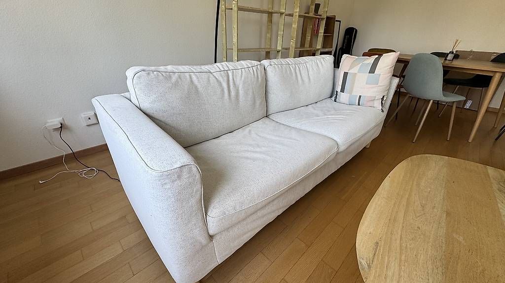 Sofas: 3 seater sofa – Gebraucht aus Zürich von dom_cd2z 2