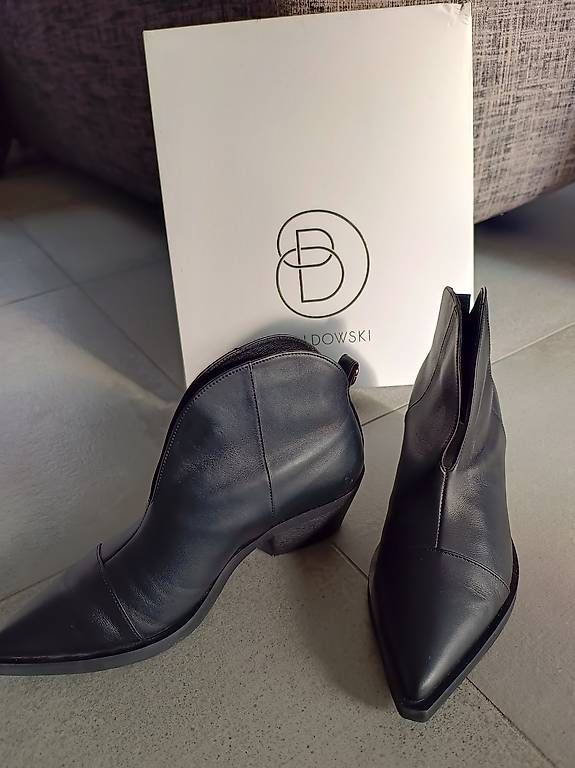 Damenschuhe: Boots bottines pointues Baldowski T38 cuir noir – Neu und originalverpackt aus Genève von Brachiopode