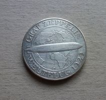 Deutschland ++ 5 Mark 1930 J Zeppelin, gute Erhaltung