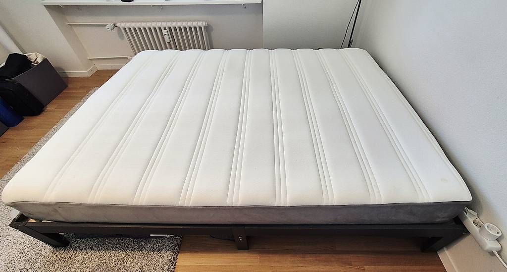 Materassi: Bett & Matratze 140x200cm – Usato da Olten venduto da cocen 1