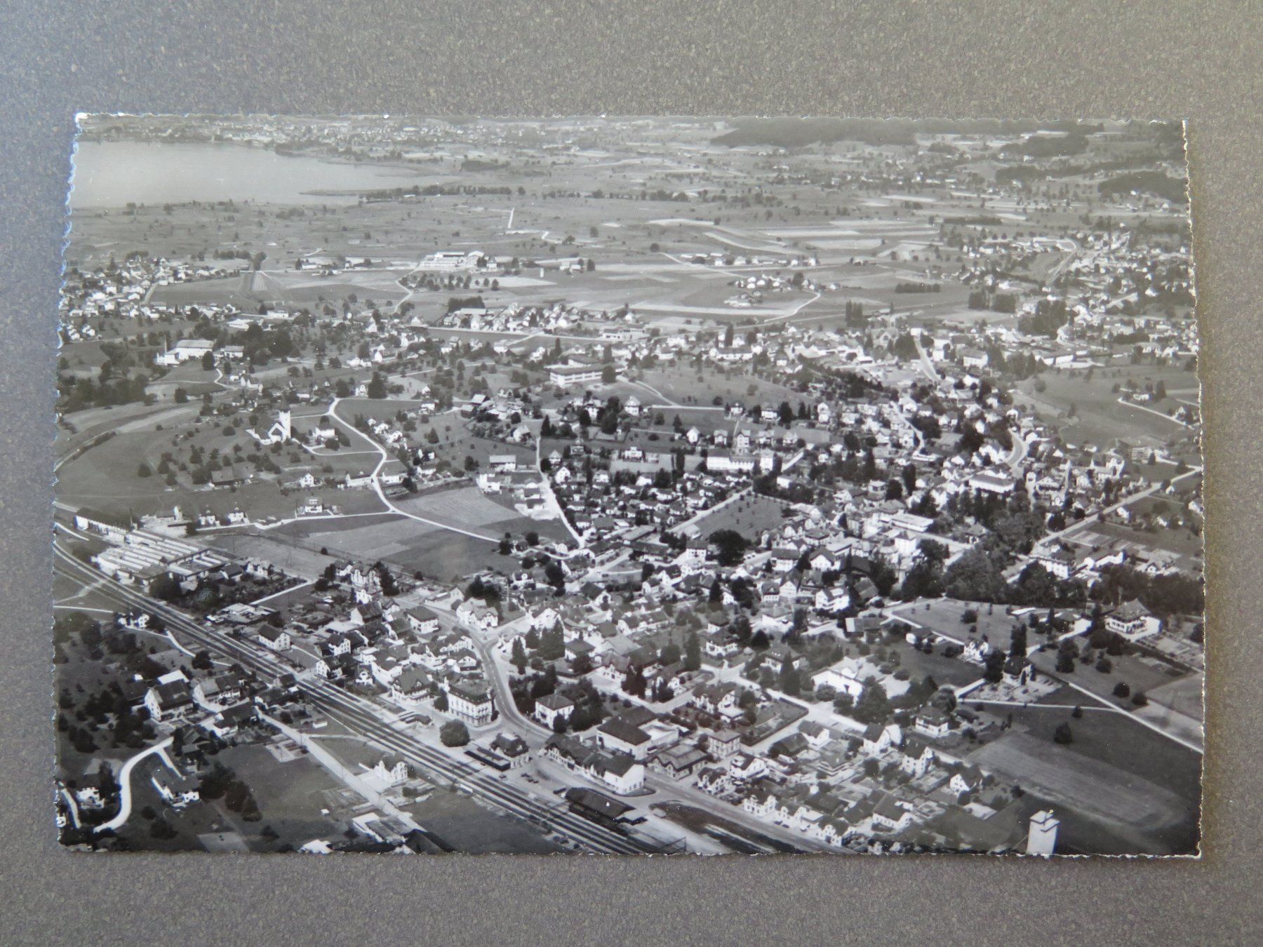 Cartoline postali: WETZIKON - FLUGAUFNAHME – Usato da Wittenbach venduto da lipasal