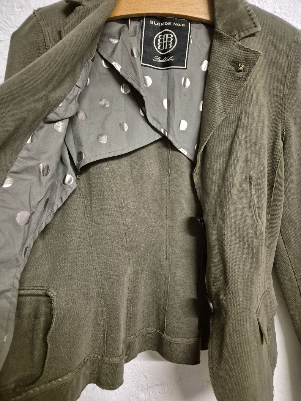 Jacken: Blonde N.8 Jacke Gr. 34 – Gebraucht aus Thalwil von Briscolina 2