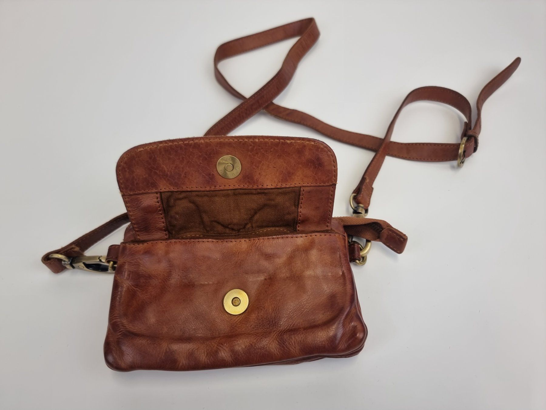 5th Avenue Taschen für Damen: Tasche 5th Avenue – Gebraucht aus Urtenen-Schönbühl von Restwert_Schoenbuehl 3