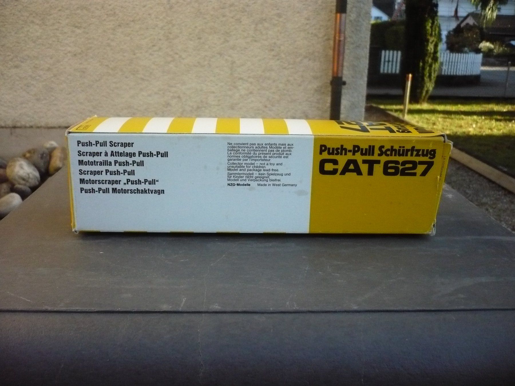 Caterpillar Kit di modellismo & Modellini statici: Scraper Caterpillar Push-Pull Schürfzug CAT 627 – Usato da Biberist venduto da Urmel 2