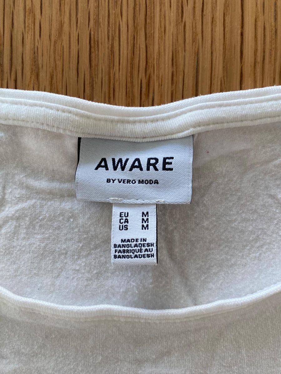 Vero Moda T-shirt: AWARE Shirts Vero Moda M 4x – Usato da Fehraltorf venduto da Ilgmeischter 2