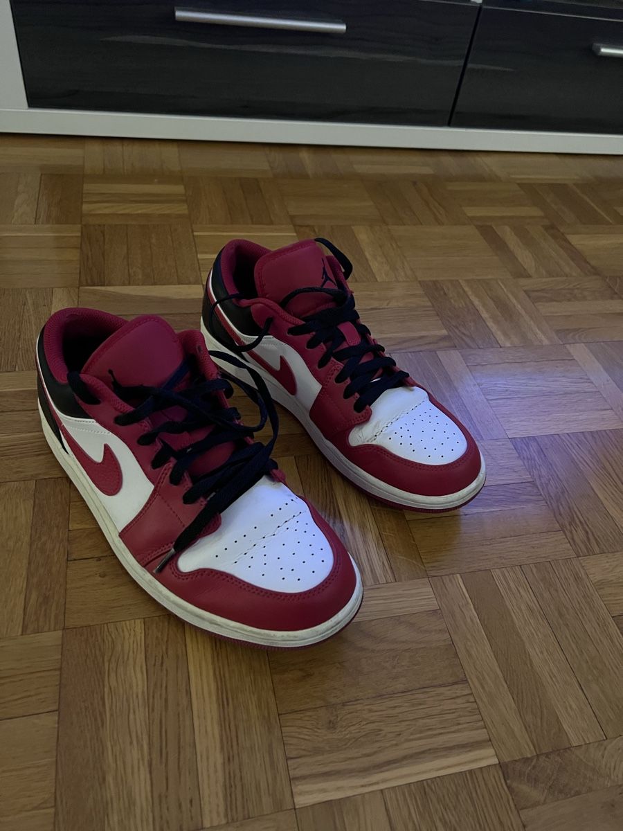 Scarpe da uomo: Nike Low Jordan Größe: 44 – Usato da Volketswil venduto da Latinozh5