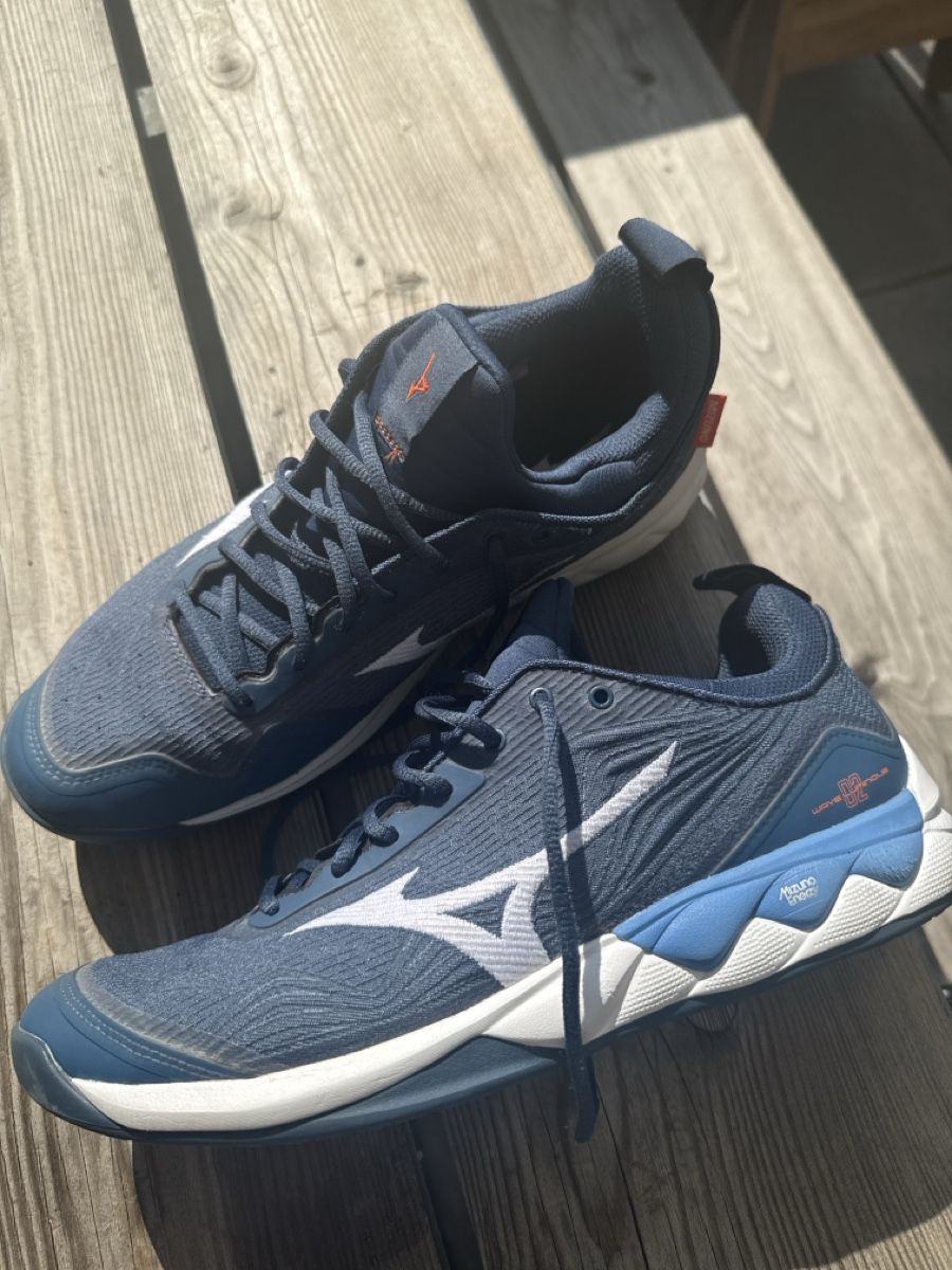 Scarpe da uomo: Sportschuhe Mizuno – Usato da Niederried Interl venduto da stebe92 1