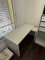IKEA Schreibtisch mit ausziehbarer Ecke – guter Zustand