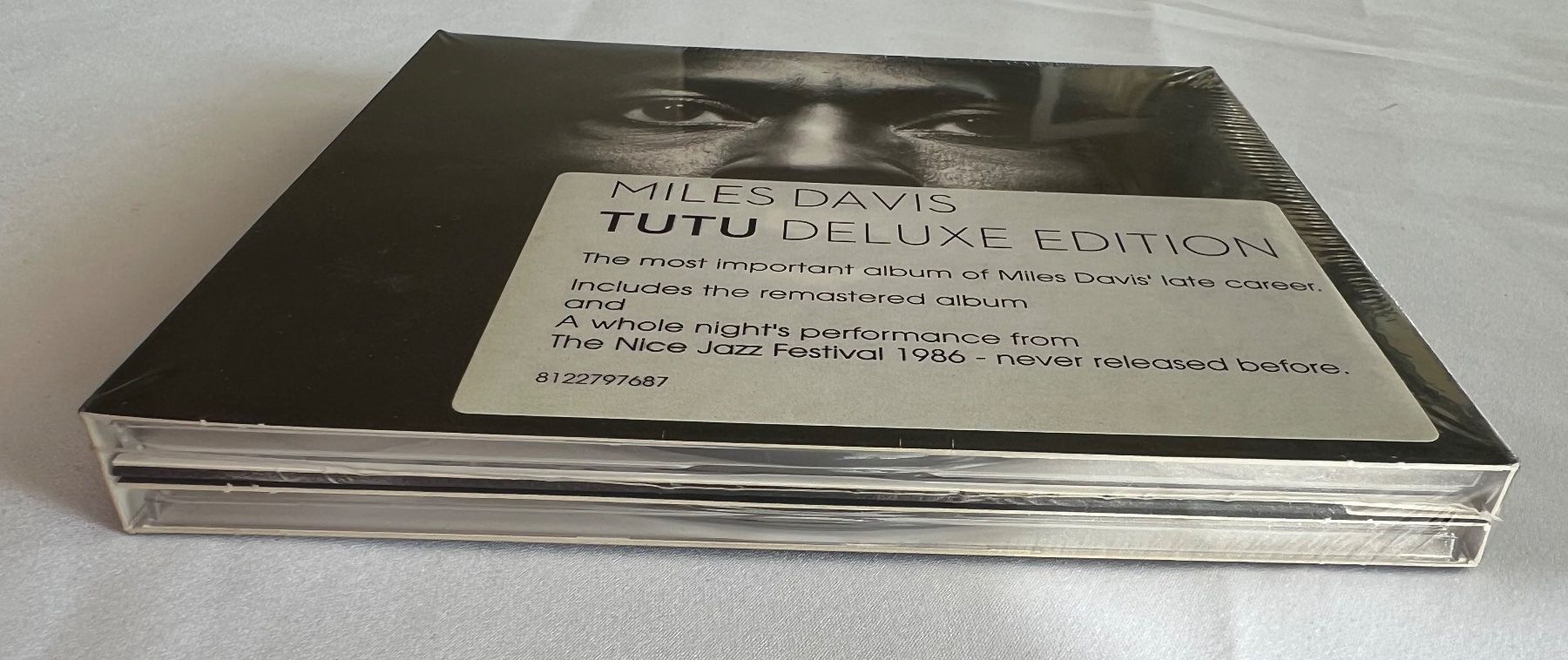 CD: Miles Davis - Tutu / 2 CD Set, OVP – Nuovo e nell'imballaggio originale da Schaffhausen venduto da Mond689 6