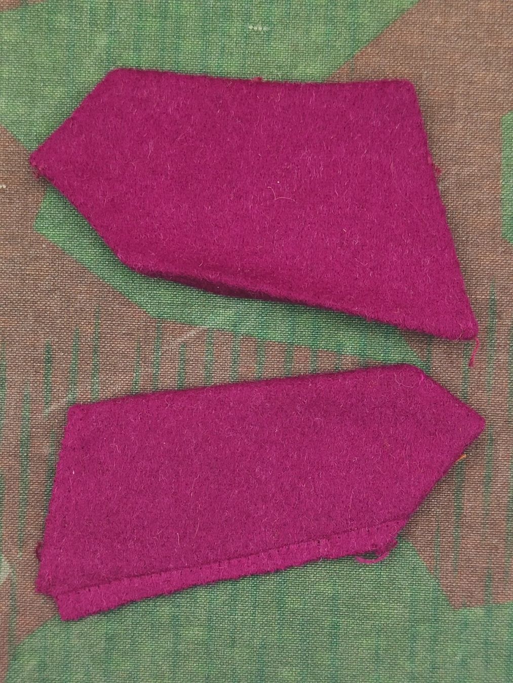 Schweizer Armee Plaketten & Abzeichen: Kragenpatten Ord. 1940 – Gebraucht aus Bauma von SwissMilitaria