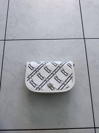 A3B Shoulderbag