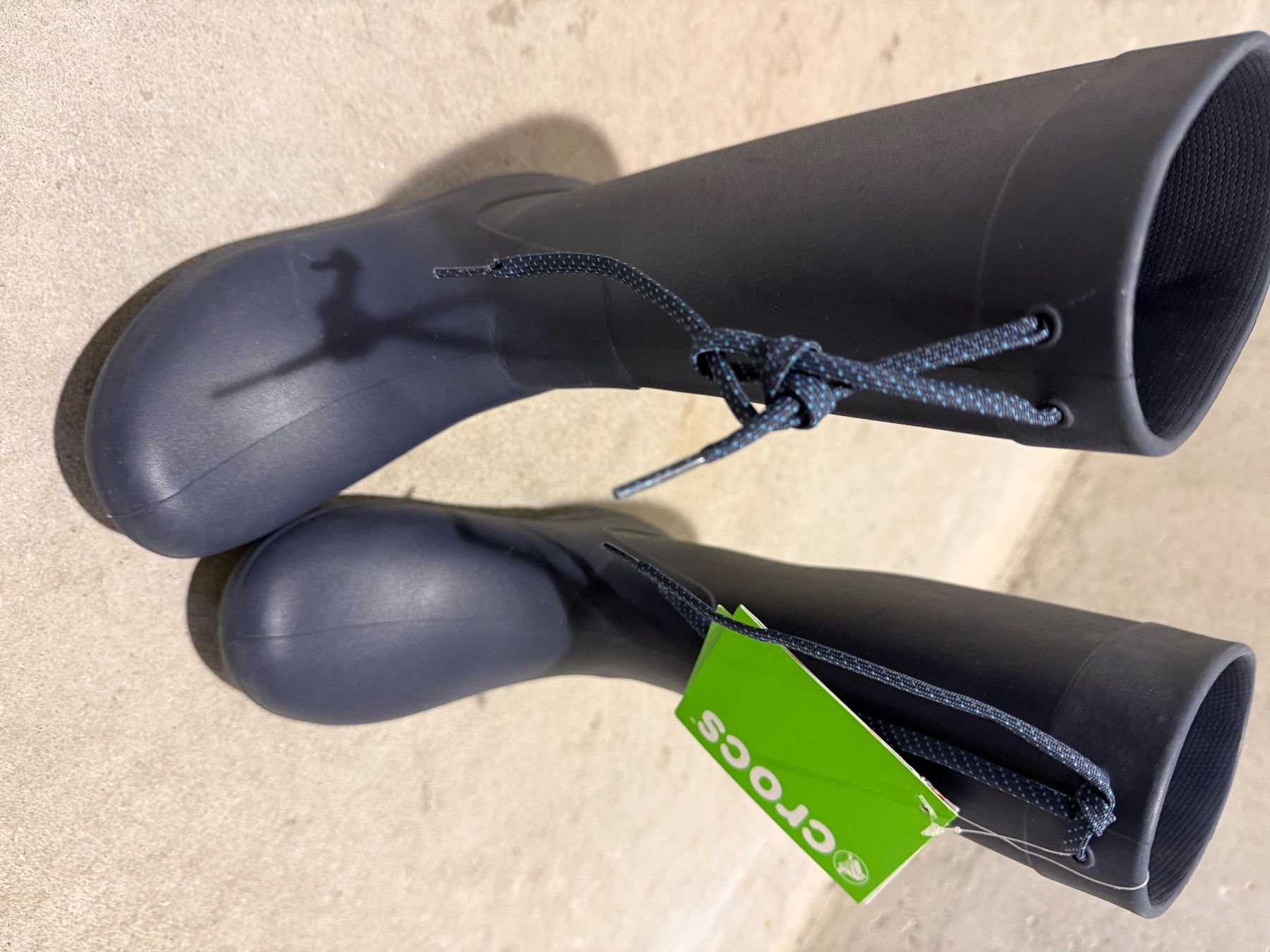 Crocs Scarpe da uomo: Crocs Gummistiefel Gr. 36 – Nuovo e nell'imballaggio originale da Worblaufen venduto da Savanne05 1