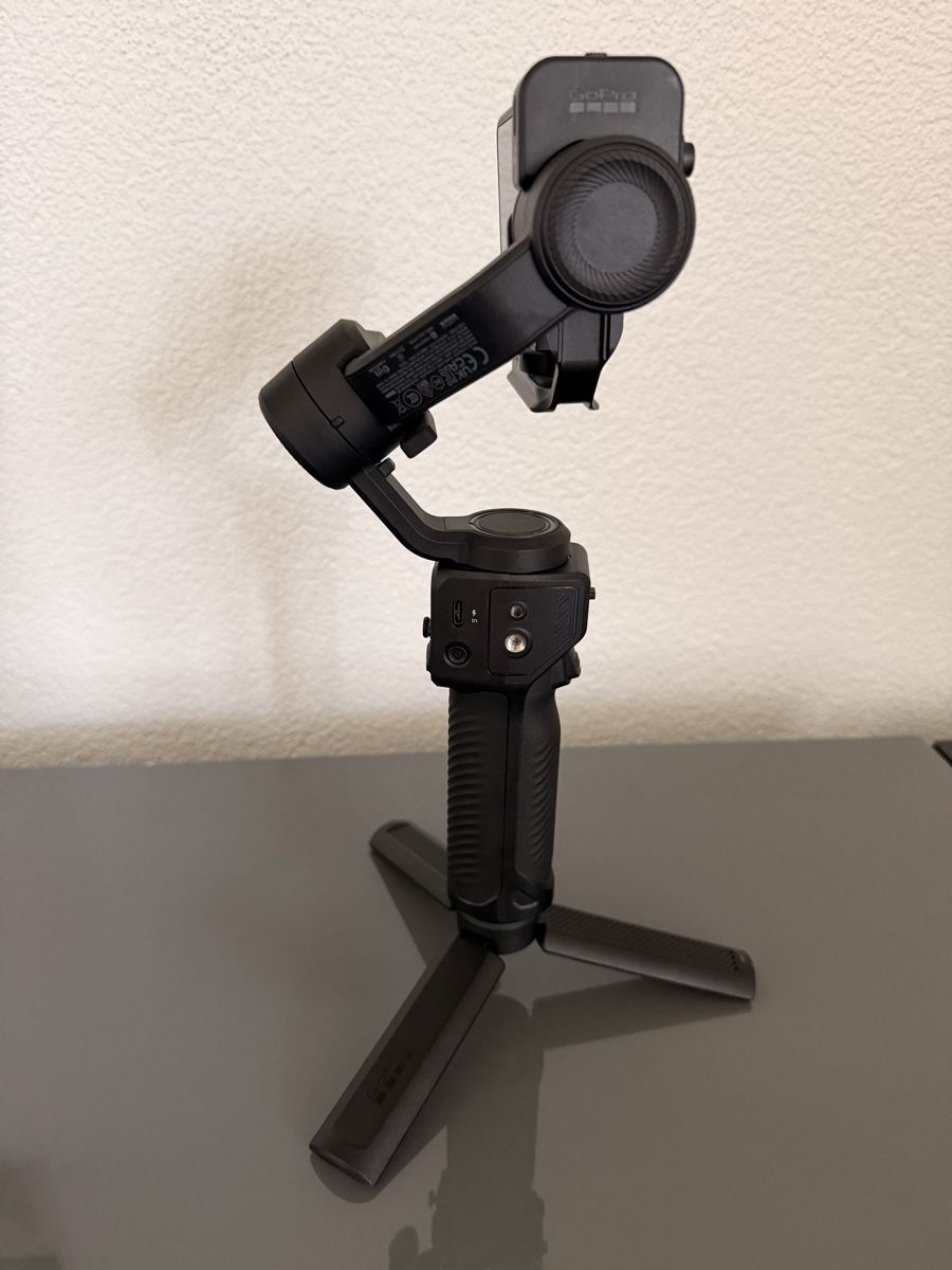 Gopro Trépieds & Accessoires: GoPro Fluid Pro AI – Neuf (Voir description) à Hüttikon par zer_zr67 1