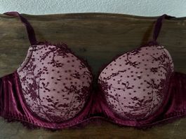 Victorias Secret BH in lila