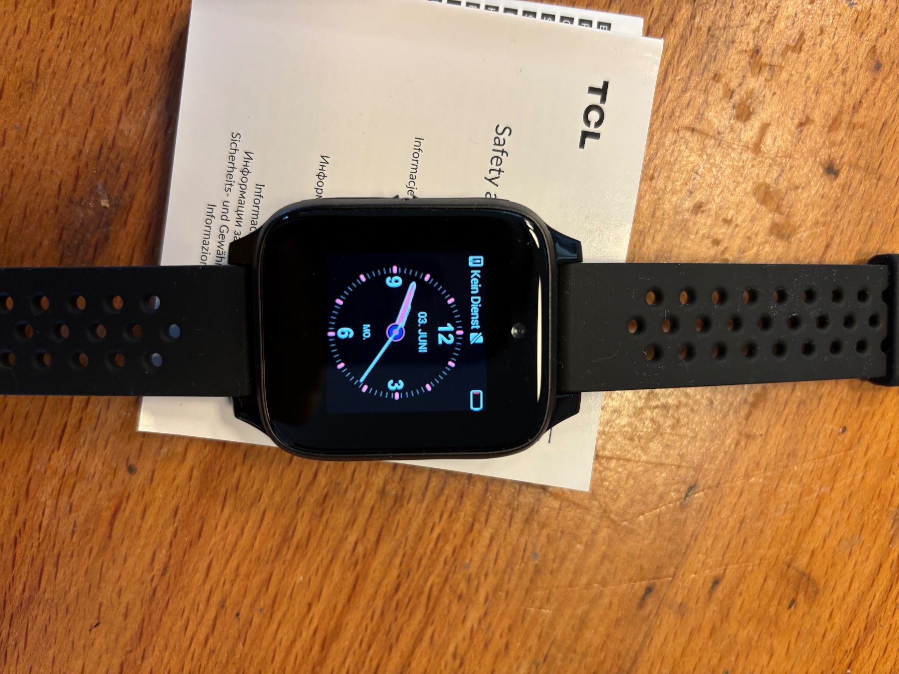 Smartwatch: TCL Movetime Family Watch – Nuovo (secondo la descrizione) da Zürich venduto da matsloser