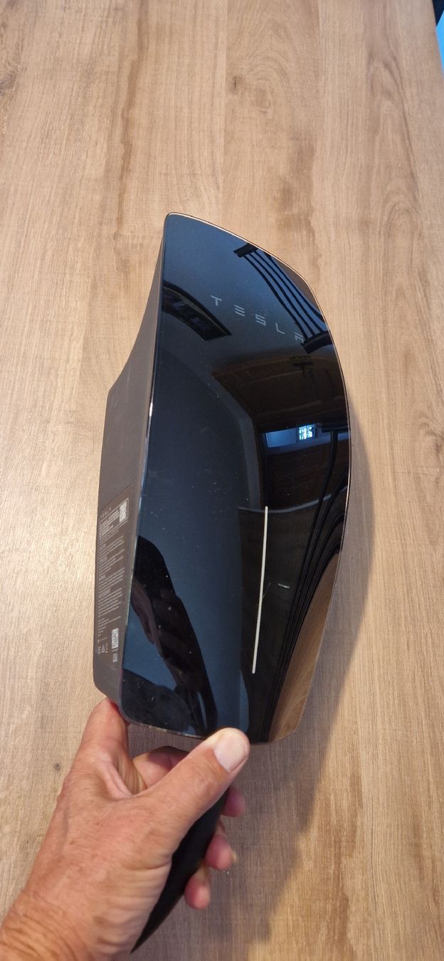 Caricabatterie: Borne de recharge Tesla Mobile Wall Connector – Usato da Neyruz FR venduto da IndySPE 1