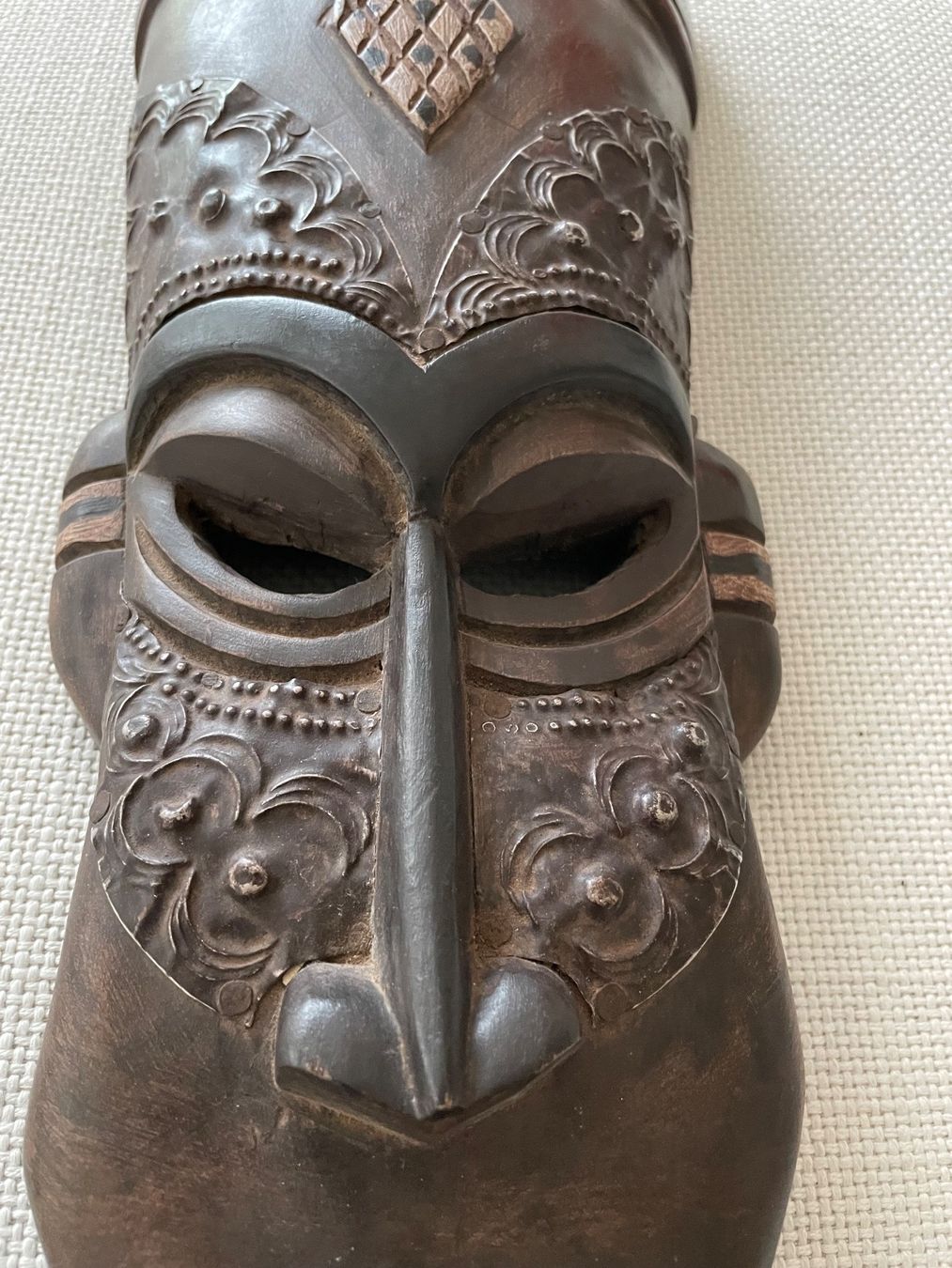 Arte internazionale: Holzmaske aus Africa – Usato da Oberwil BL venduto da cocopalm1068 1