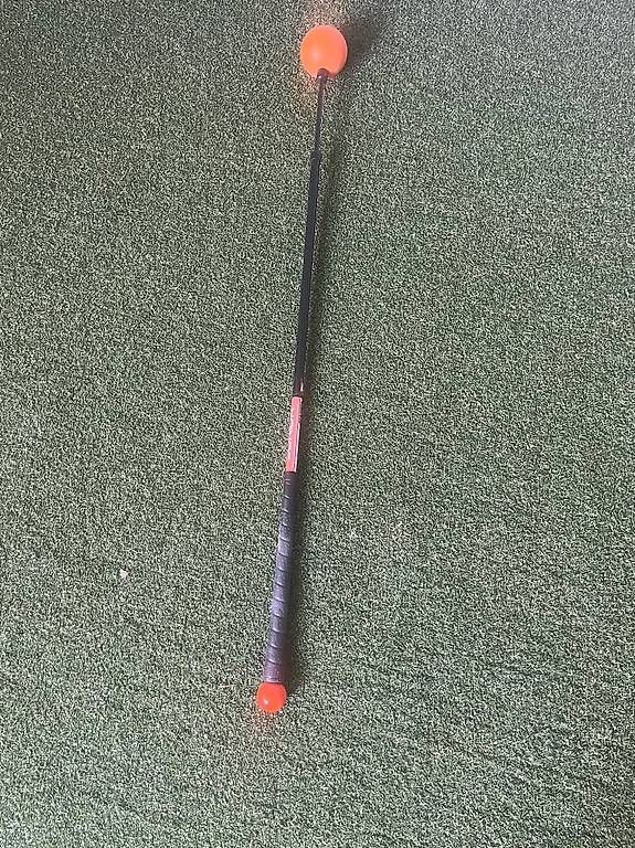 Schläger & Sets: Orange Whip Junior Golf Swing Trainer Trainingshilfe – Gebraucht aus Zürich von Galvan