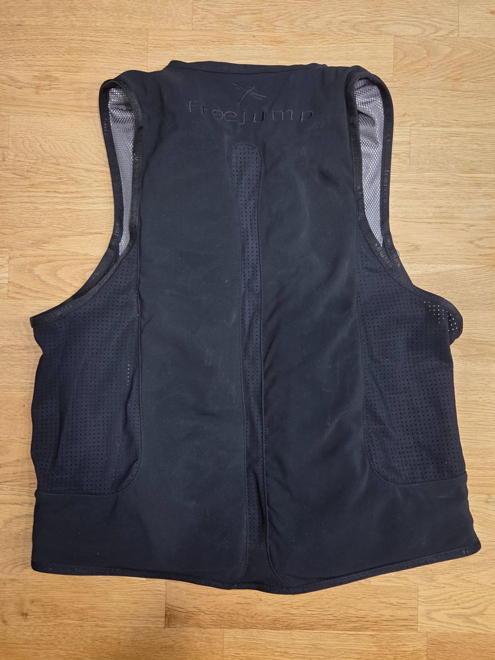 Gilet & Giacche senza maniche: Airbag Reitweste Freejump Crystal – Usato da Romanshorn venduto da sippi22 1