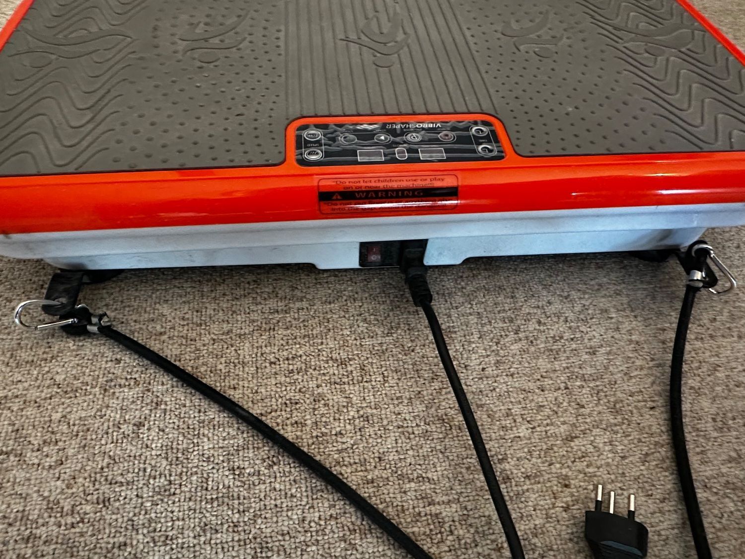 Vibroshaper Vélos d'appartement: Der Vibroshaper E380 – D'occasion à Altendorf par Sharysunny 2