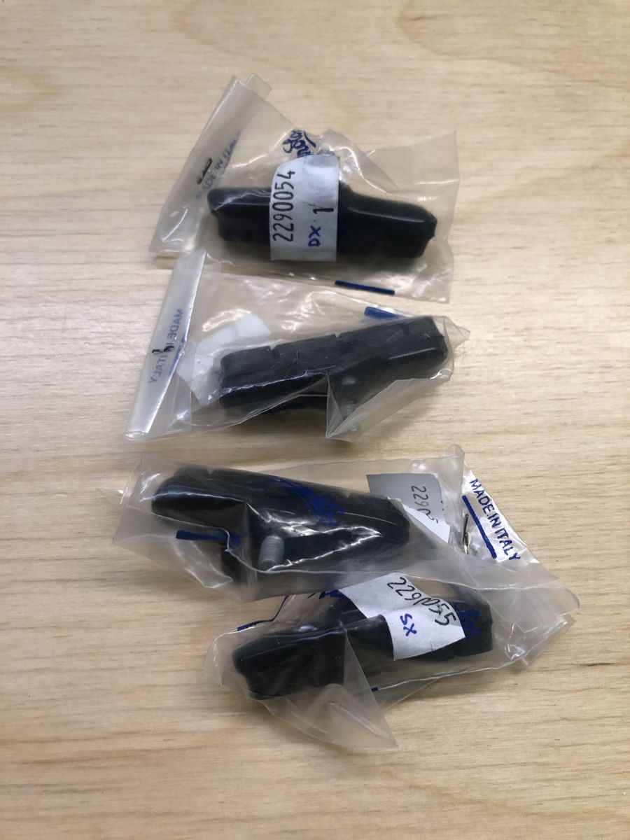 Campagnolo Pièces détachées: Campagnolo Record UD 10s Brake Pads With Case – Neuf avec emballage d'origine à Porza par agamura