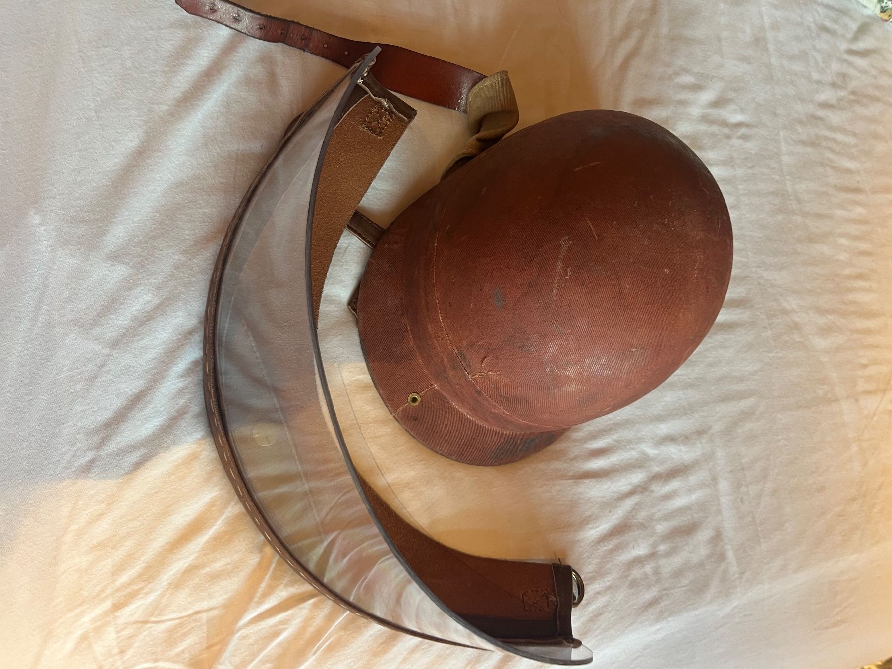 Vêtements anciens: Vintage Helm Chapal – D'occasion à Saanen par SoniaMichaela 5