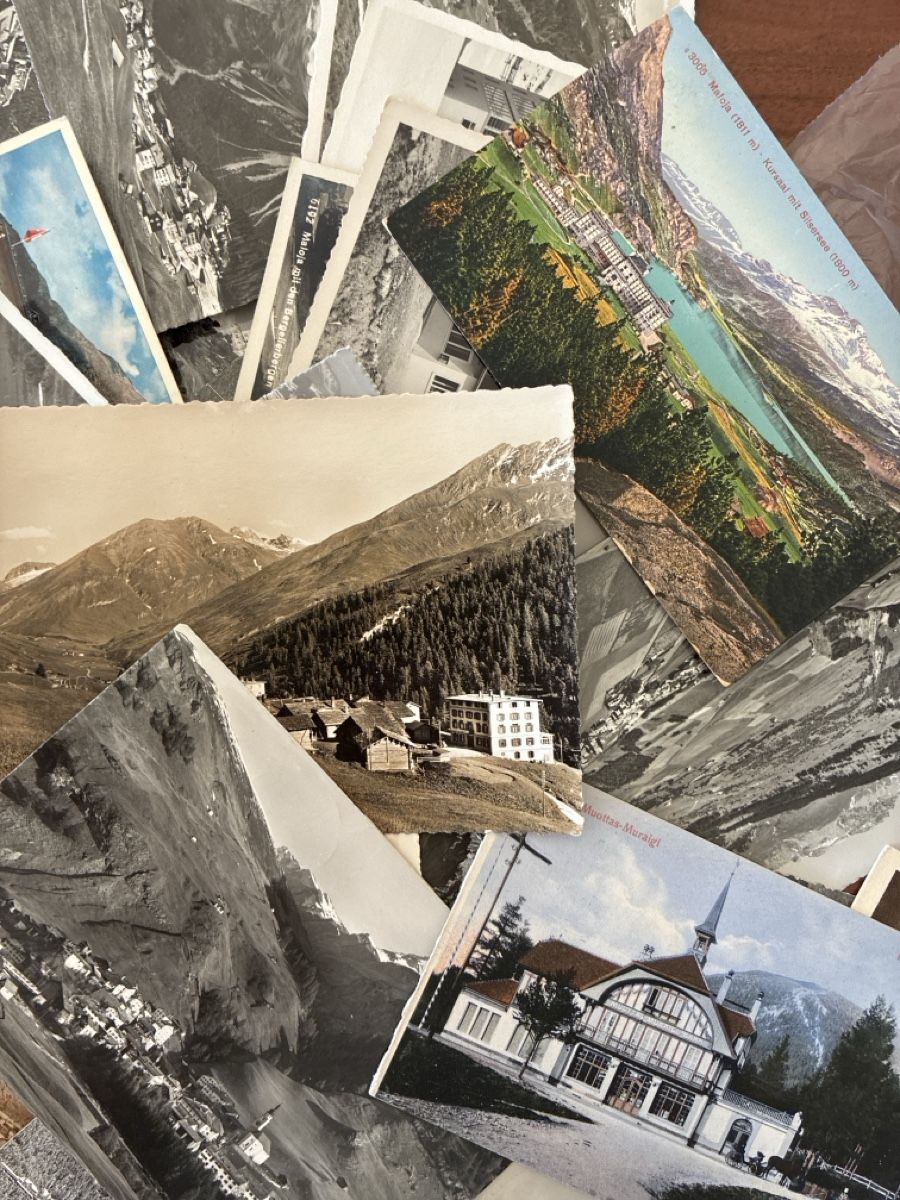 Cartoline postali: 50 Ansichtskarten Schweiz diverse von Kanton Graubünden  – Usato da Oftringen venduto da Cla.vD.74 1