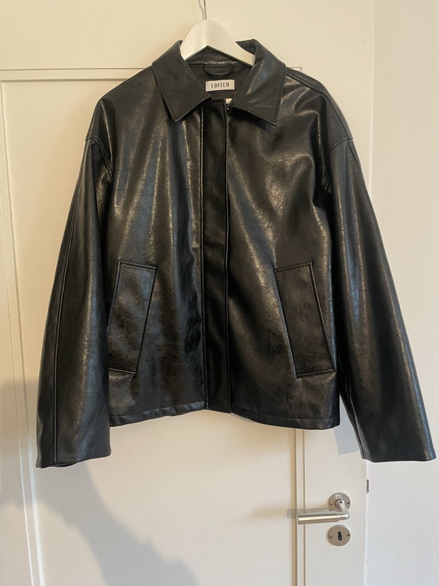 Jacken: Oversized lack kunstlederjacke – Gebraucht aus Luzern von Heike30