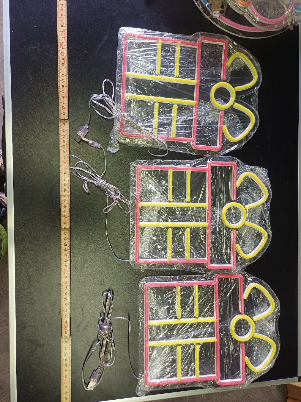 Tutte le decorazioni: LED Leuchtwerbung aufPlexiglas – Usato da Wangenried venduto da Recycler94 7