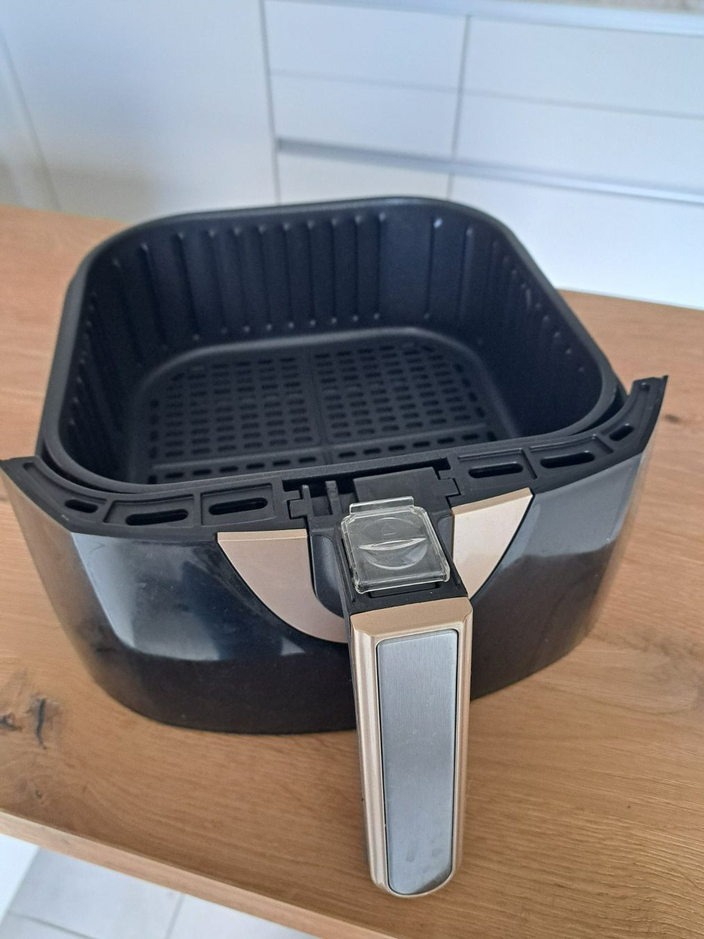 Betty Bossi Elettrodomestici da cucina: Heissluft-Fritteuse – Usato da Bünzen venduto da Floh99 1