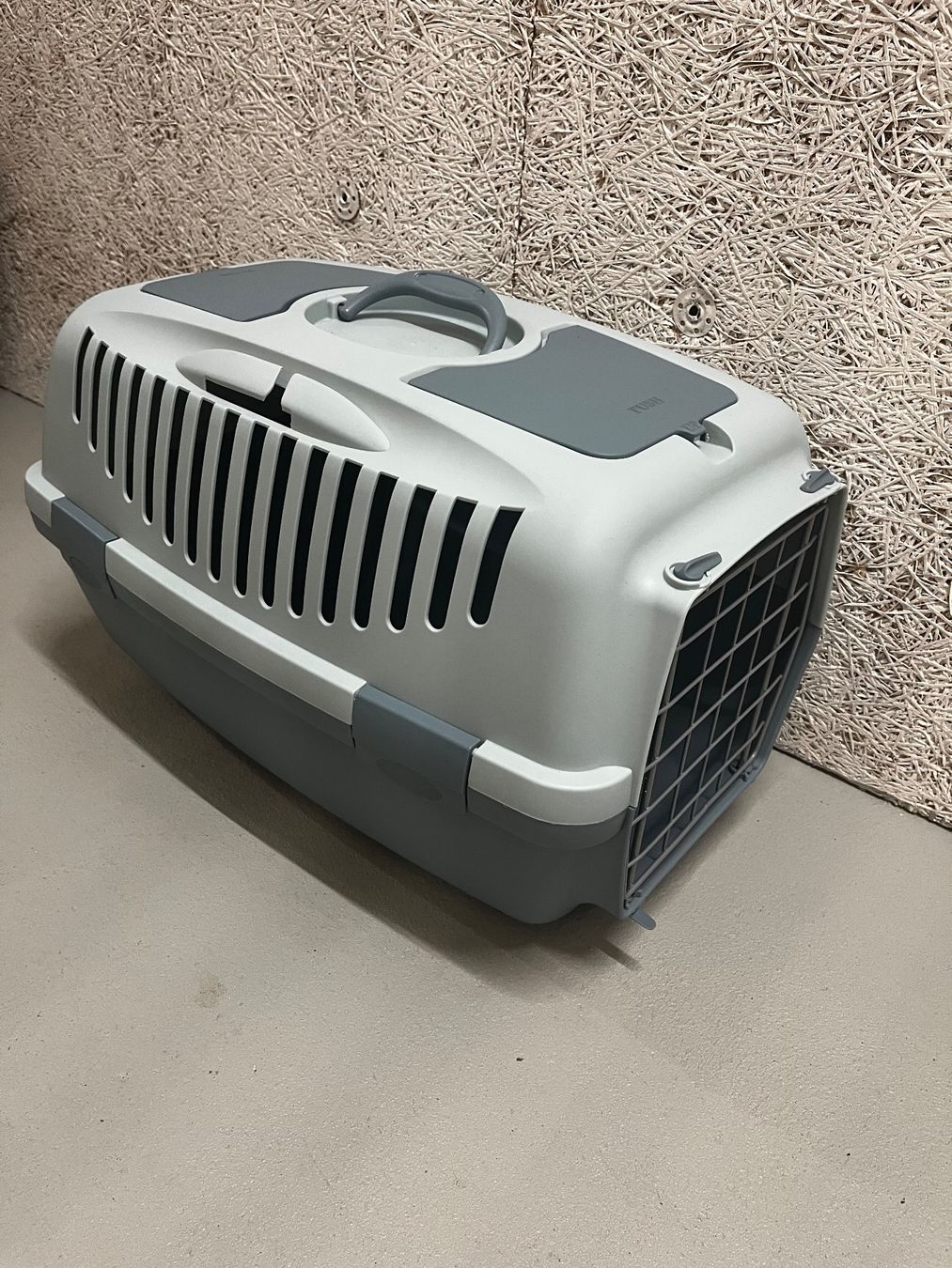 Cucce & Letti: Transportbox Hund Katze Grösse L gebraucht – Usato da Regensdorf venduto da ekb_5srg