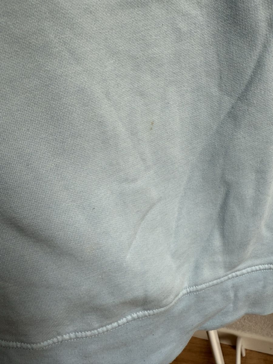 Maglioni & Felpe: Sweat à capuche bleu clair Basiguy, t.L/40 – Usato da Tavannes venduto da Thriftshop 4
