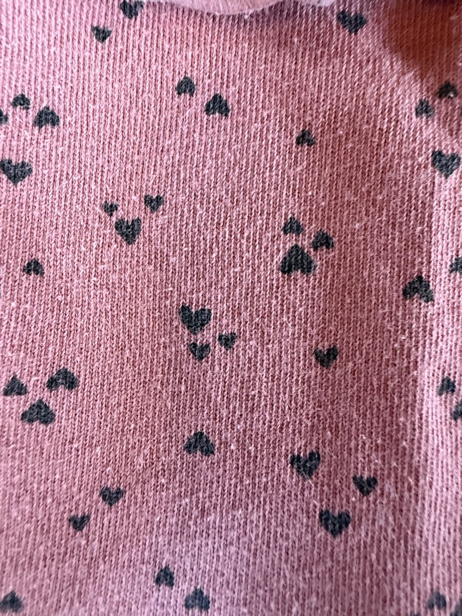 H&M Maglioni & Felpe: Herz-Pullover Grösse 74 – Usato da Pragg-Jenaz venduto da gobrist 1